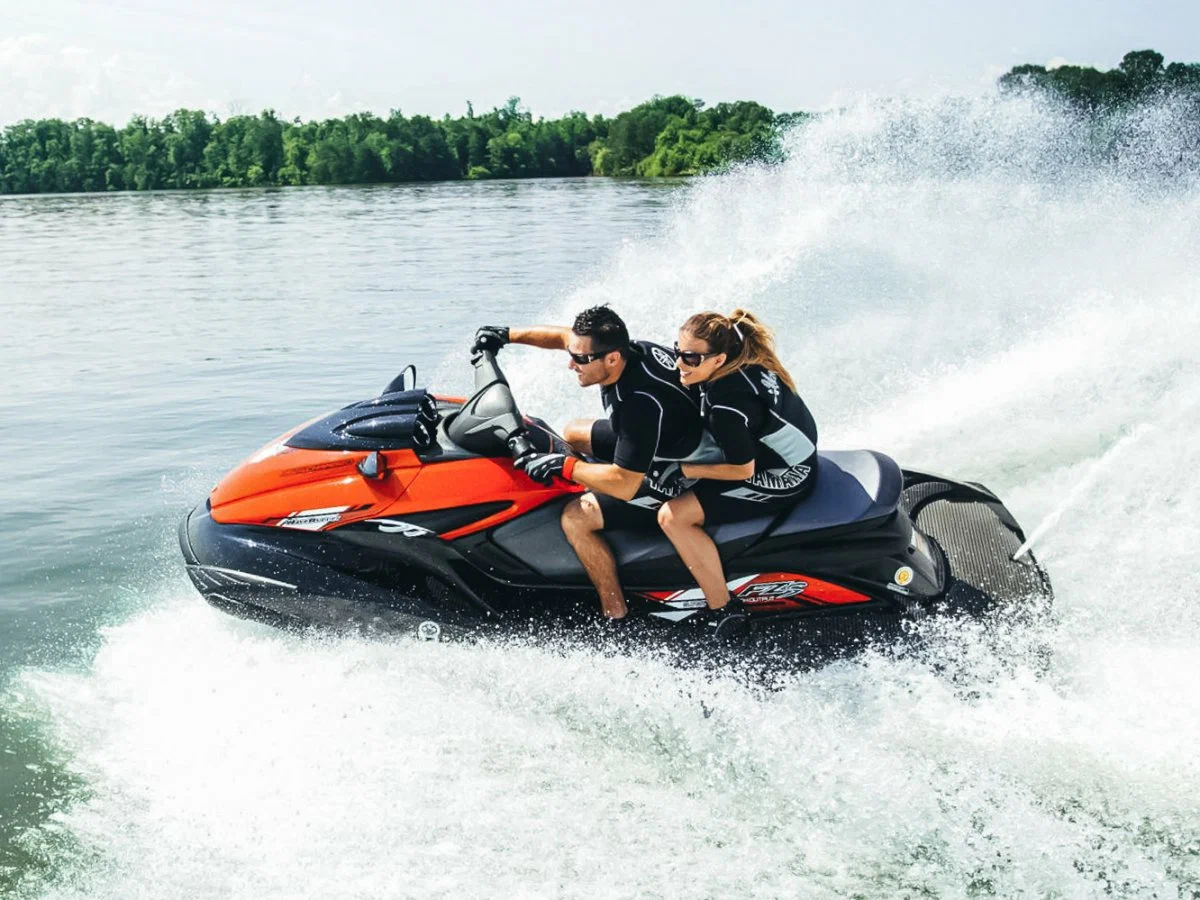 Прогулка на гидроцикле 10 минут